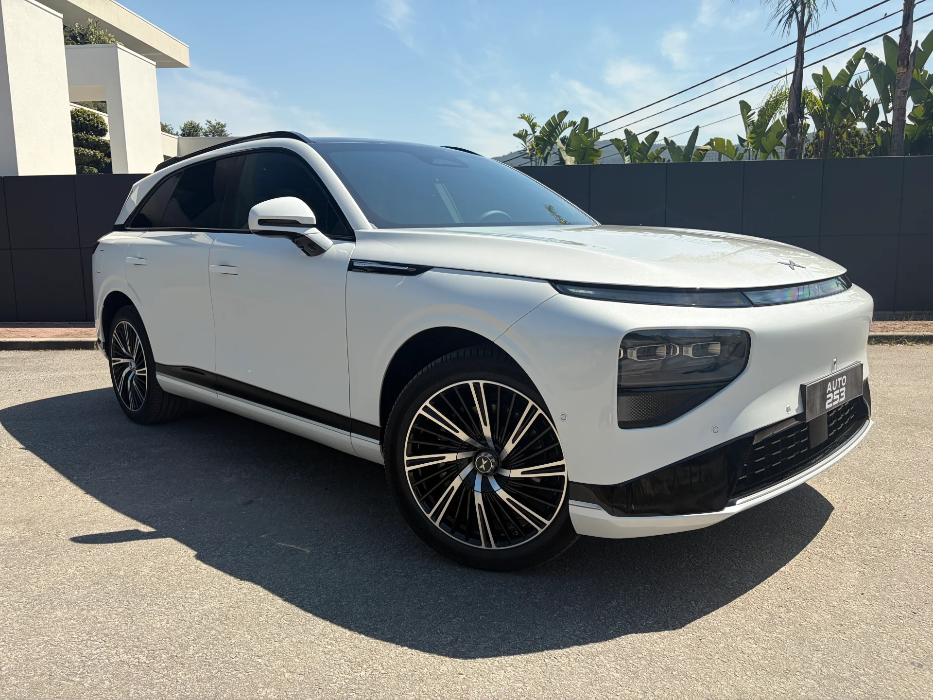 XPENG G9